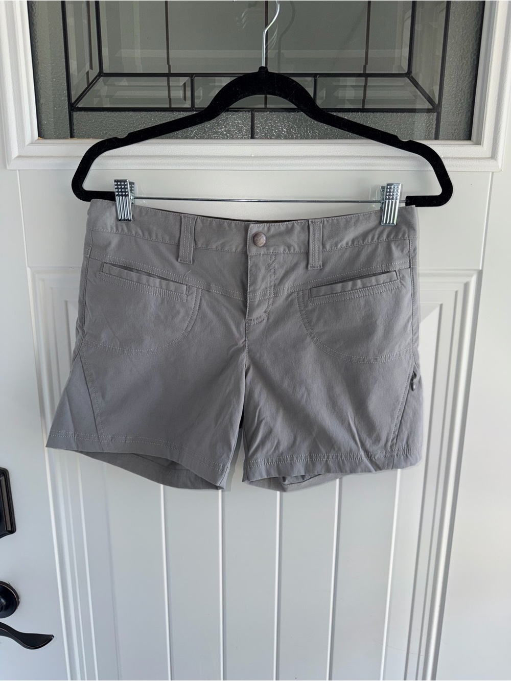 Athleta Light Gray Cargo Shorts